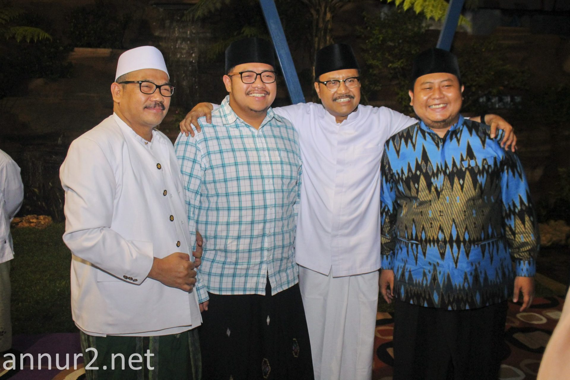 Gus Ipul Ziarahi Makam Kiai Badruddin